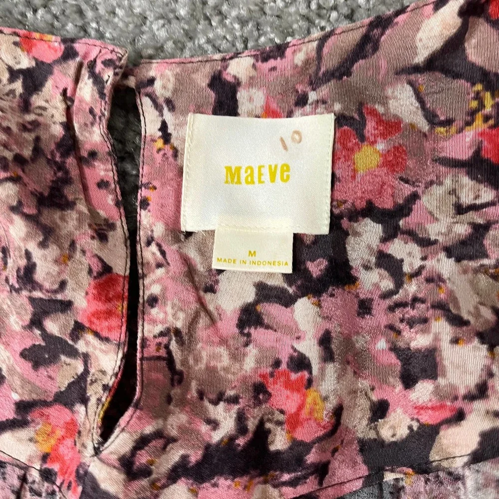 Maeve | Floral Cold Shoulder Top - Picture 7 of 11